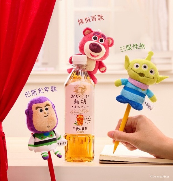 午後の紅茶「玩具總動員瓶中娃娃」全5款，玩總粉絲必收藏！