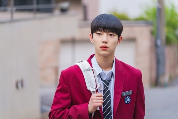 十月最期待韓劇TOP6！李俊昊《颱風商社》對打秀智《許願吧，精靈》哪部必追？冠軍是它