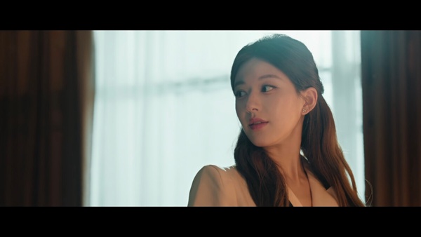 趙露思《許我耀眼》大女主金句：「我要麼一無所有，要麼，擁有一切。」