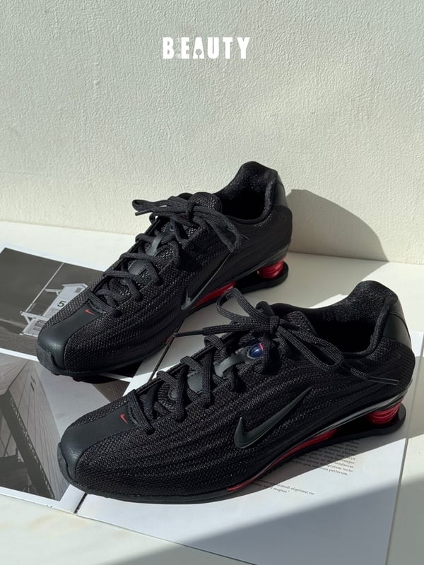 2025下半年必收話題球鞋：Nike SHOX Z，NT$4,500