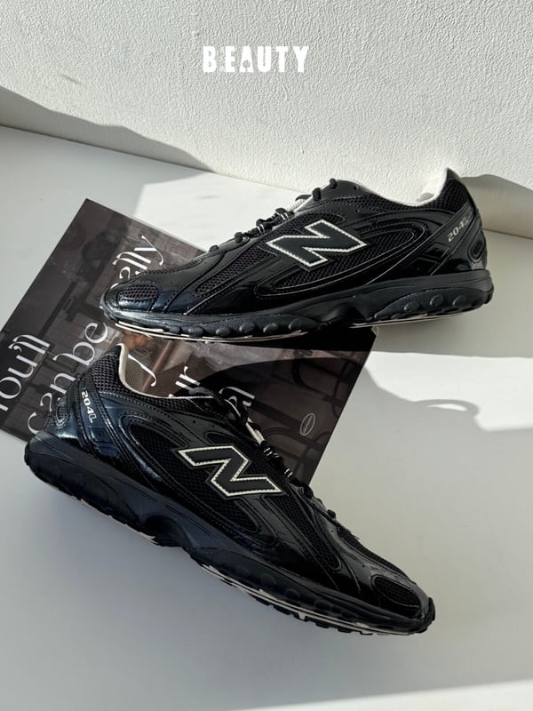 2025下半年必收話題球鞋：New Balance 204L，NT$3,680 (張員瑛同款）