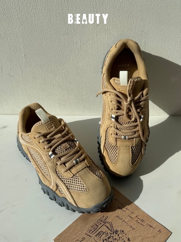 2025下半年必收話題球鞋：FILA ECHAPPE LX Mocha ，NT$3,080 (韓韶禧同款）