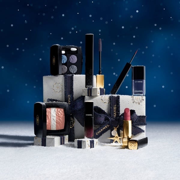2025聖誕限定美妝＋香水清單！CHANEL聖誕香氛太美，YSL、DIPTYQUE...（持續新增）