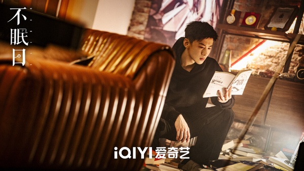 懸疑陸劇《不眠日》以其寫實的爆炸場面與快節奏燒腦劇情獲得7.5分高評價