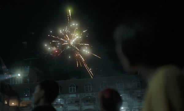 Netflix《回魂計》6個劇情秘密！猴子被復活諷刺張士凱？真真醒來象徵詐騙沒有盡頭！