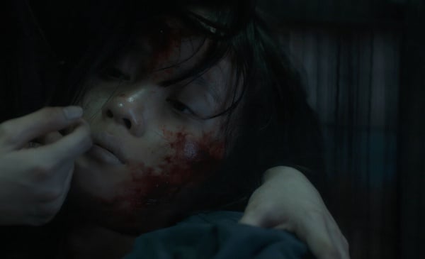 Netflix《回魂計》6個劇情秘密！猴子被復活諷刺張士凱？真真醒來象徵詐騙沒有盡頭！