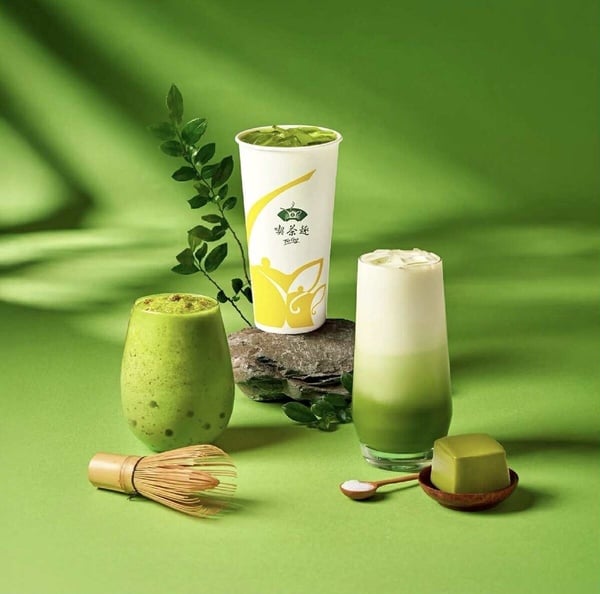 2025天仁茗茶夏季新品極上抹茶系列，包含極上抹茶鹽奶霜與極上抹茶脆珠冰沙
