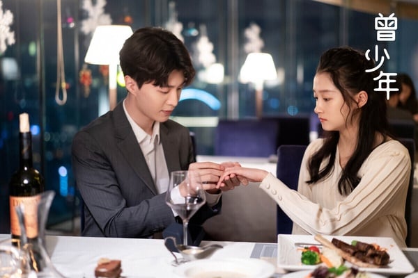 騰訊近年「最高分」現代愛情陸劇TOP10！《許我耀眼》落榜《十二封信》第4，冠軍零負評