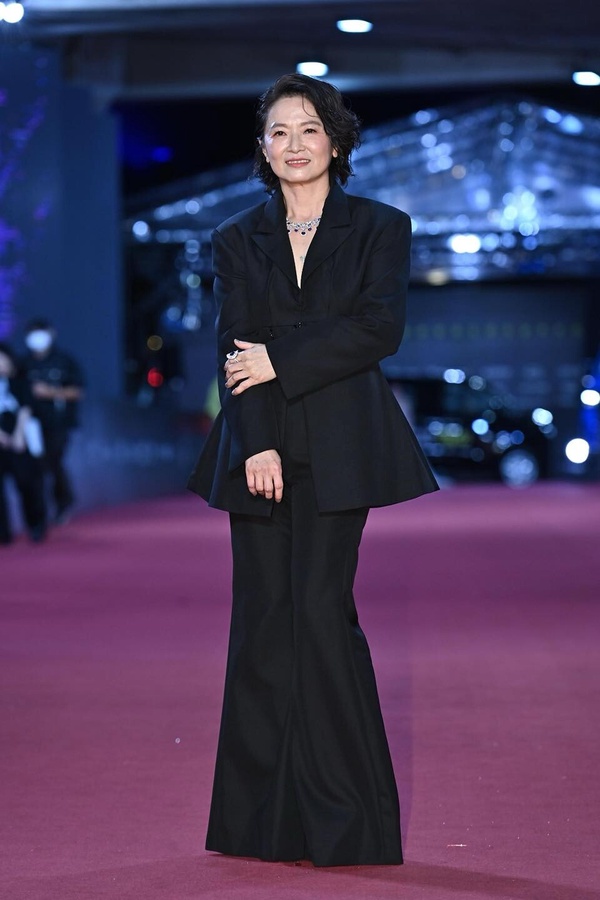 《影后》7位影后近況！楊謹華金鐘封后，林廷憶《回魂計》被綁，她成金鐘大滿貫得主！