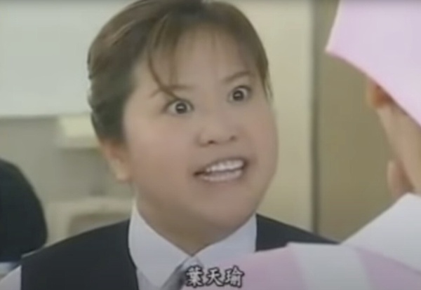 《影后》演員黑歷史角色！謝盈萱19年前客串被「公開處刑」，薛仕凌和鍾欣凌演過情侶！