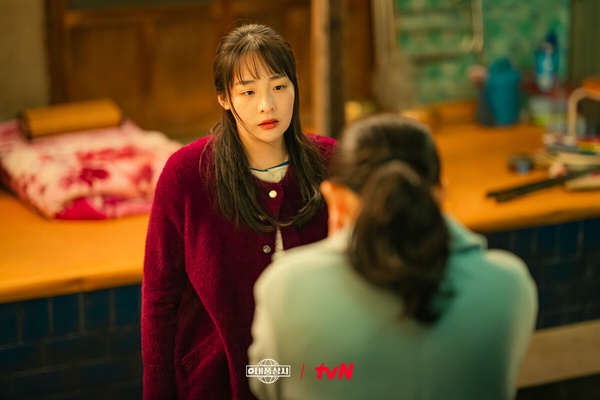 網推6部Netflix「不該錯過」的超好看韓劇！《颱風商社》神劇預警，第2部一面倒零負評
