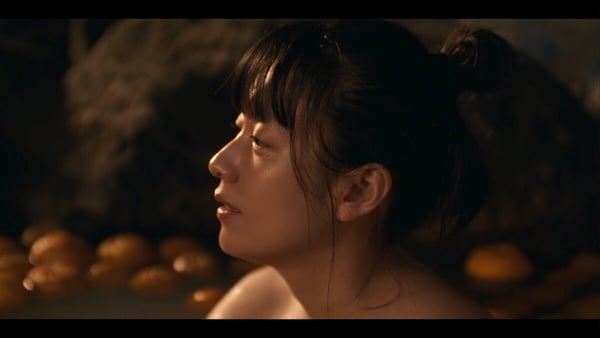 韓孝周、小栗旬《浪漫匿名者》10大療癒金句：「真心話要趁早說，人生其實很短的。」