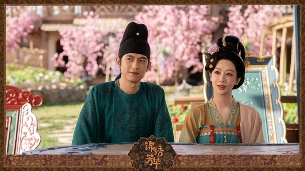 獲得冠軍的就是楊紫、李現主演的《國色芳華》，這部分為上下兩部，上部《國色芳華》就讓觀眾們很驚艷，雖然接著其他經商劇《珠簾玉幕》、《蜀錦人家》開播，原先以為觀眾會有點疲勞，但沒想到《國色芳華》依然開出好口碑，豆瓣有7.8高分，劇情寫實，細膩描繪出大女主的逆襲與成長之路，拍攝質感很不錯，完美還原了唐朝風情，服化妝容都超精緻！