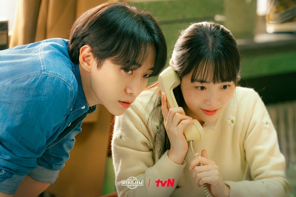 Netflix台灣人氣排行榜TOP10！《浪漫匿名者》《颱風商社》都輸《許我耀眼》，冠軍是它