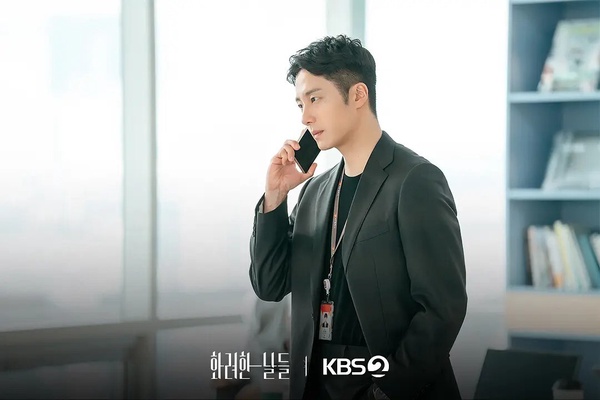 十月「觀眾最愛」韓劇TOP7!《颱風商社》第4輸《許願吧精靈》，冠軍狠超《暴君的廚師》