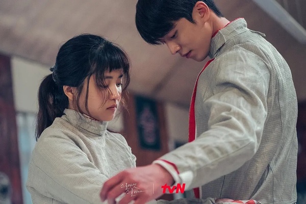 《颱風商社》不夠精彩？網評近年「好看到值得二刷」韓劇TOP8！冠軍看10遍都不膩