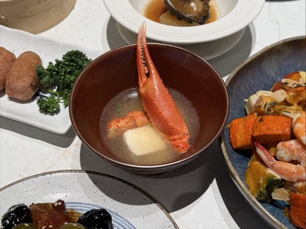 2025饗食天堂訂位小技巧！最新饗食天堂價位、8大必吃推薦，雪蟹腳、鮑魚吃到飽
