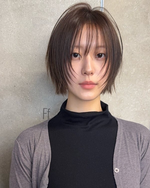 耳上短髮女造型2：極短層次短髮
