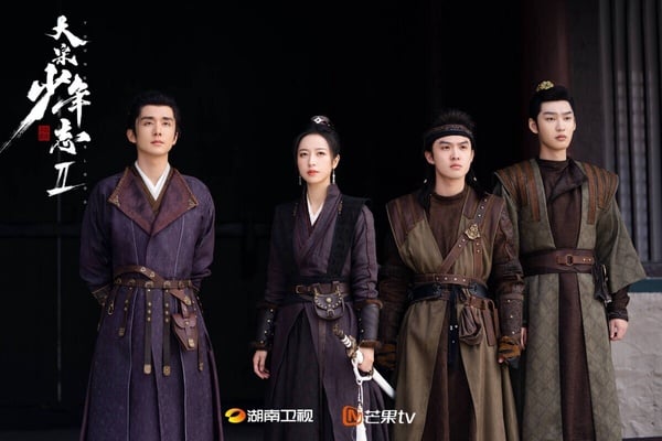 《大宋少年志》是由編劇王倦執筆的原創劇本，他就是劇版《慶餘年》的編劇，這樣大家知道這部劇有多厲害了吧！這部是讓人很驚喜的青春懸疑劇，本以為是搞笑輕古裝，沒想到劇情如此精彩。有爆點、有邏輯、沒亂來，主演群演技在線、火花滿滿，小成本製作卻有高質感！