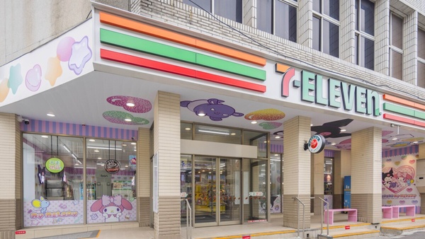 7-11「美樂蒂&amp;amp;酷洛米主題店」夢幻登場！粉嫩泡泡軟糖風格，戶外打卡牆、限定周邊在這