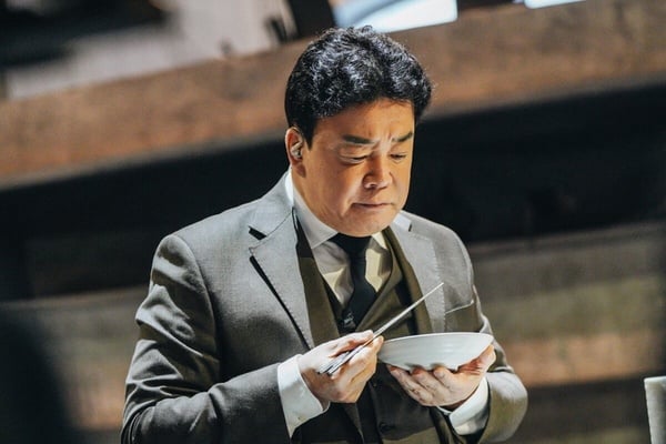 業界票選「2025年度最差藝人」TOP7：金秀賢醜聞持續延燒，文泰一、勝利性犯罪被罵翻！