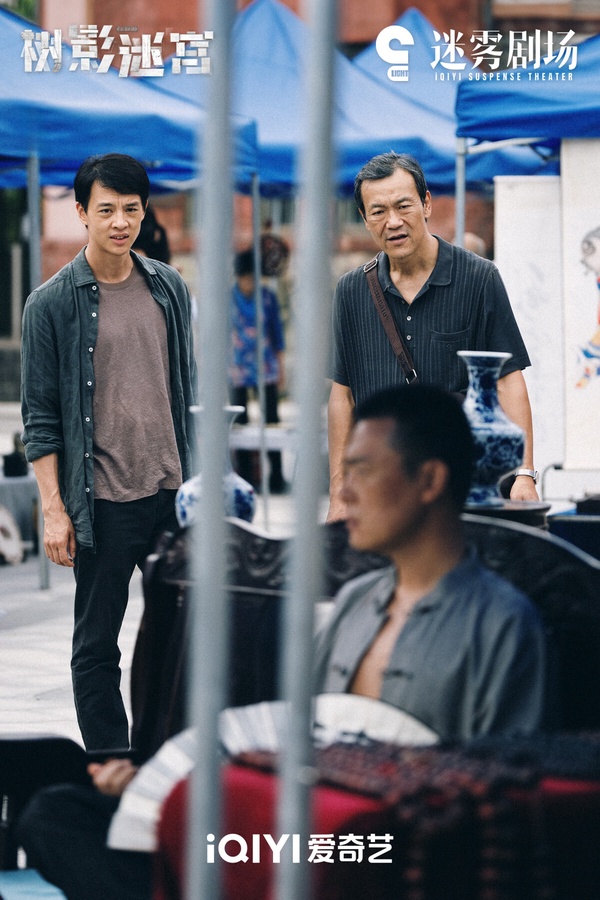 懸疑劇《樹影迷宮》找來影帝廖凡和新生代實力派演員尹昉搭檔，《樹影迷宮》評價還可以，不少觀眾很喜歡看尹昉和廖凡這對師徒的互動，一個熱血理想，一個油條世故，互相看不慣又彼此需要。不過懸疑案件口碑就普普，常看懸疑劇的觀眾可能容易猜到套路，豆瓣評分6.5。