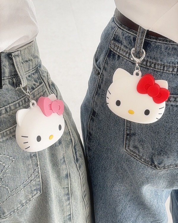 2025年末最新彩妝聯名：FORMENT x Hello Kitty