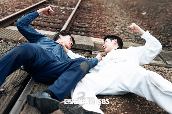 2025韓劇首播收視TOP10!《宇宙MARRY ME》第9《颱風商社》第7,《模範計程車3》空降冠軍