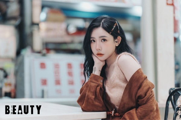 漂亮不只是外表，是不斷練習的生活哲學！許允樂用幽默和溫度活出最真實的漂亮