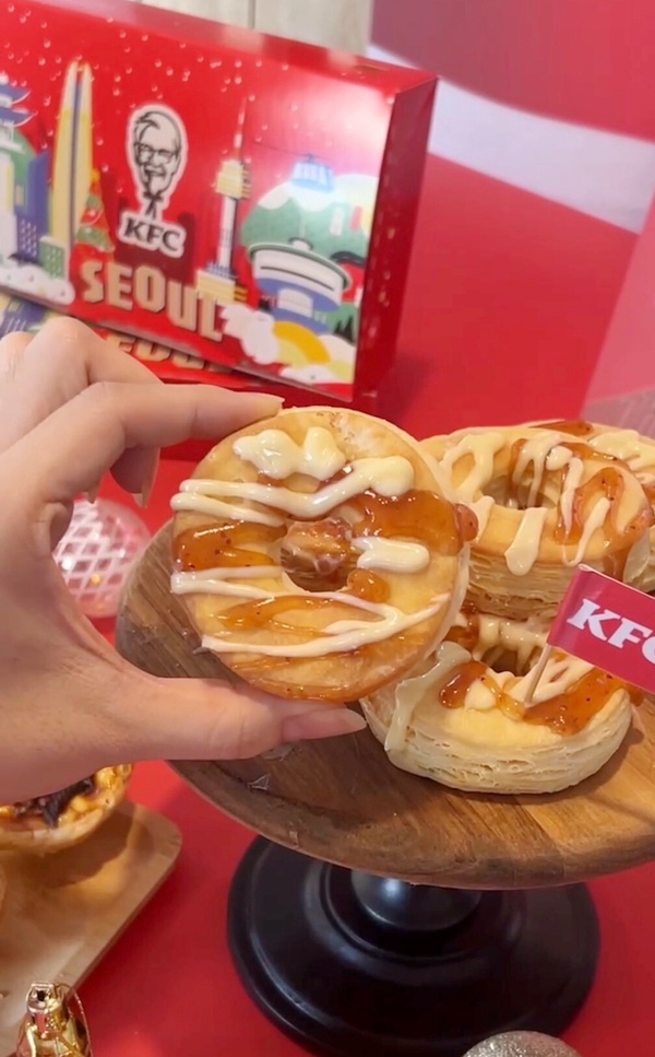 肯德基「K-X'Mas 聖誕巨大桶」炸雞、蛋塔、比司吉都有！