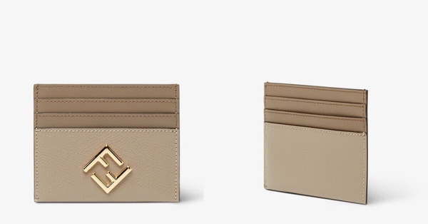 萬元↓聖誕禮物推薦5：FENDI FF Diamonds卡片夾，NT$9,800