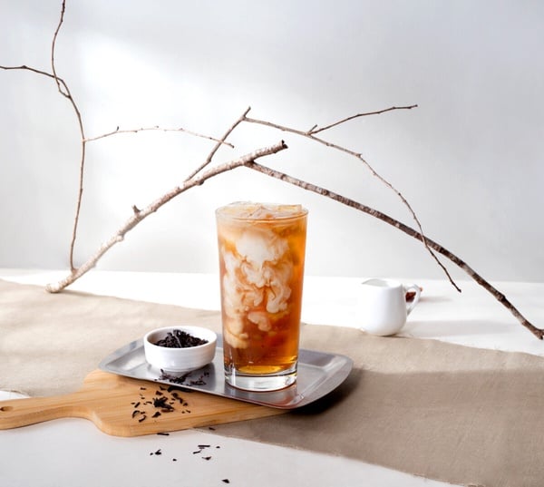 老賴茶棧推薦飲品Top 3的太后牛乳，由老賴紅茶與香醇鮮乳調製成的鮮奶茶