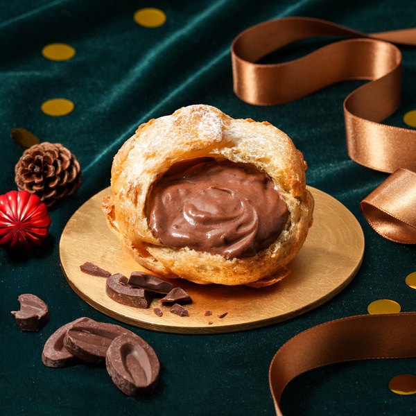 beard papa’s「巧克力新品」：beard papa’s同步開賣草莓、巧克力、開心果泡芙