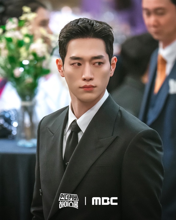 friDay影音2025韓劇收視排行榜TOP6！《模範計程車3》第4輸《公爵的初夜》，冠軍好意外