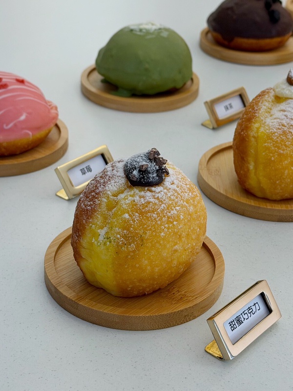 日本生甜甜圈「Truffle Donut」必吃菜單看這裡