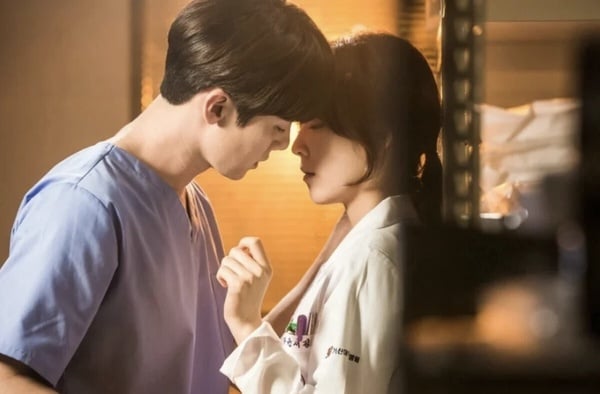 2026年MBC韓劇陣容：IU＆邊佑錫