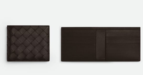 男生精品短夾推薦6：Bottega Veneta Intrecciato 對折皮夾，NT$20,700