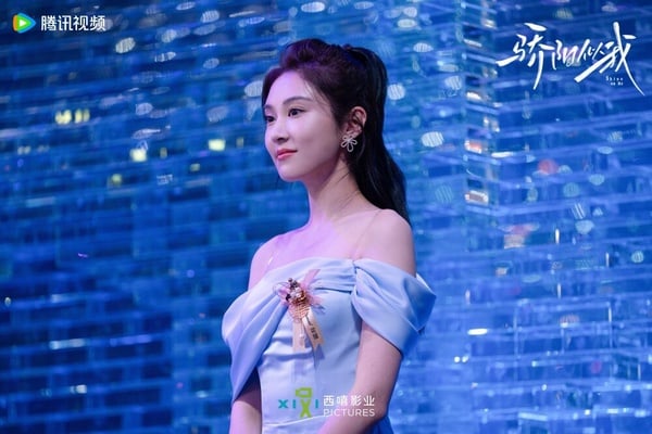 白冰可也演過不少古裝劇，比起時裝劇，大家對她的古裝造型，可能還更有印象！她演過《安樂傳》、《祈今朝》，今年則出演了《似錦》與《相思令》，在《相思令》演的是宋威龍的妹妹玄青寇，同時也是北泫公主，而白冰可之後還會出演孟子義、李昀銳主演的《尚公主》。
