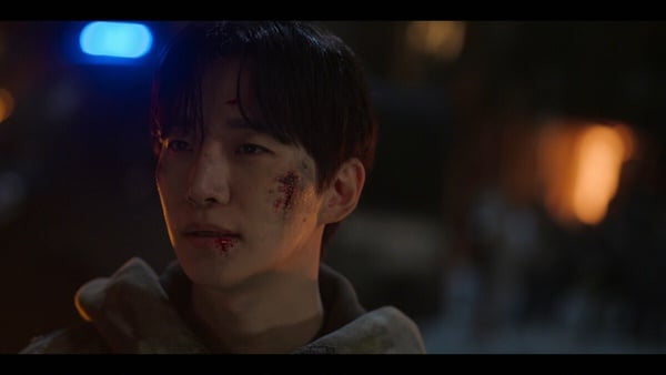 Netflix《現金英雄》10大現實金句：「大家的人生會變得一團糟，全都是錢的緣故。」