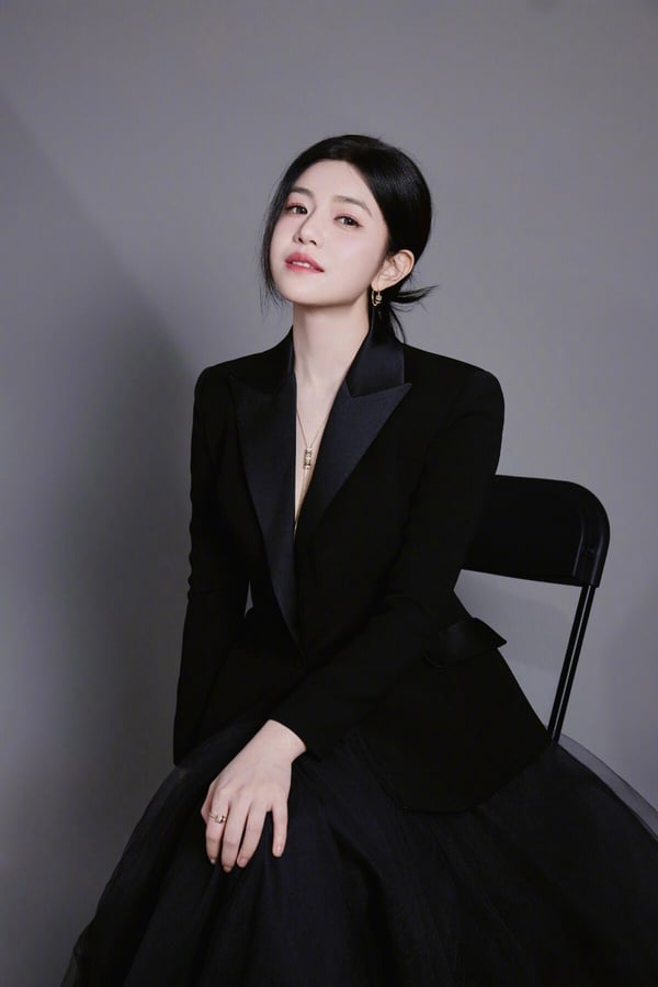《狙擊蝴蝶》陳妍希6大「愛情觀」：不要為了結婚而結婚，勸女孩遇到「這種人」快逃！