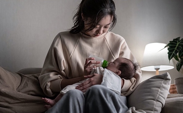 Netflix《巨洪》劇情解析：胸口的數字是什麼？金多美飾演的「安娜」到底是不是人類？