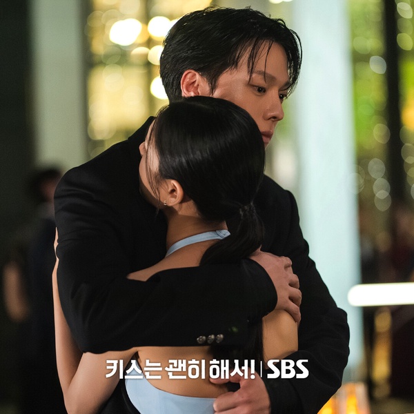 近期Netflix韓劇網播量排行榜！《偶像瘋子》第3，張基龍《一吻爆炸》第2，冠軍很上癮