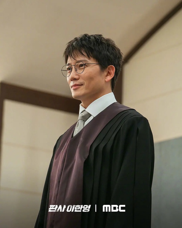 網評1月「最值得期待韓劇」TOP6！金惠奫《雖然從今天開始是人類》第3，冠軍確實必追！