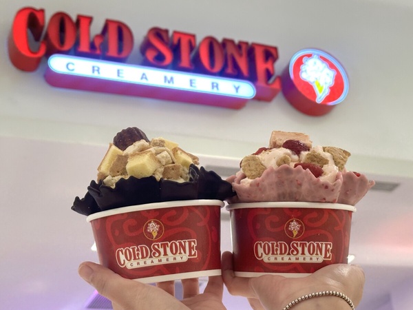 COLD STONE霜淇淋優惠：COLD STONE推草莓新品還有買一送一優惠