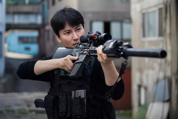 2025Netflix原創韓劇收視排行TOP8！《現金英雄》落榜《苦盡柑來》第2，冠軍飆破1.4億