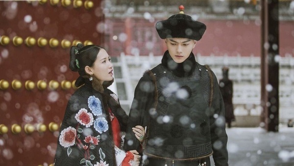 許凱近年推出了《子夜歸》、《雪鷹領主》、《樂遊原》、《千古玦塵》等多部古裝劇，但記億點多半不深，而且許凱有一陣子忽胖忽瘦，像《千古玦塵》時期顏值就是被吐槽的。