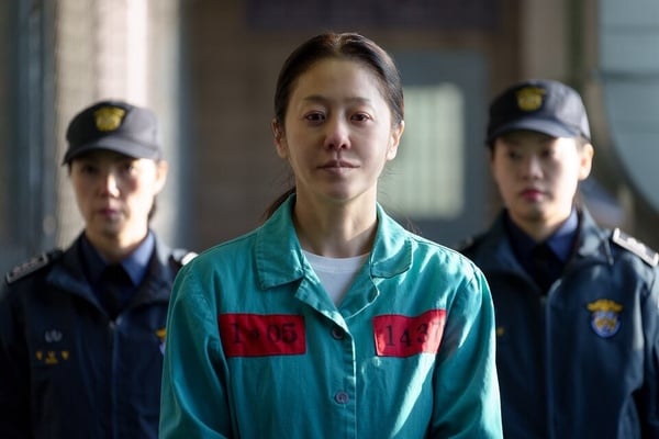 8位「離婚後事業飛升」女星：陳妍希憑《狙擊蝴蝶》逆襲，宋慧喬、高賢廷作品更亮眼！