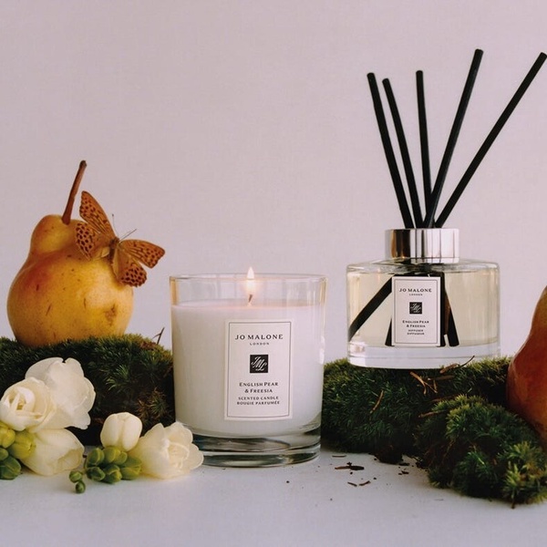 香氛蠟燭推薦11：Jo Malone London 英國梨與小蒼蘭香氛蠟燭