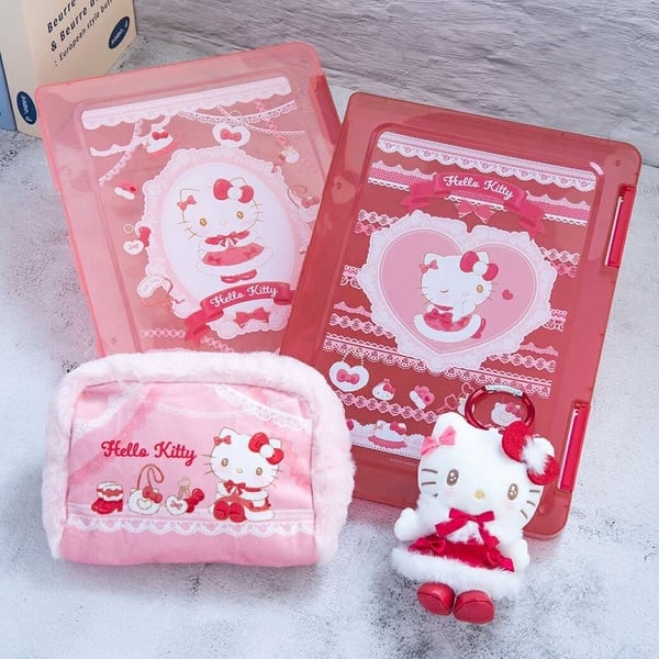 7-11「Ｈello Kitty冬季抽抽樂」開跑！凱蒂貓娃娃、保暖鞋、化妝包、最後一抽可愛必收
