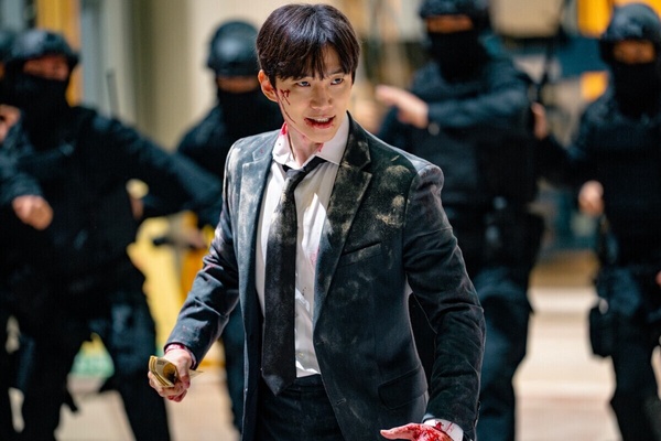 近期Line追劇聲量榜TOP10！《山河枕》第9，《雙軌》第7，《現金英雄》第3，冠軍是它！